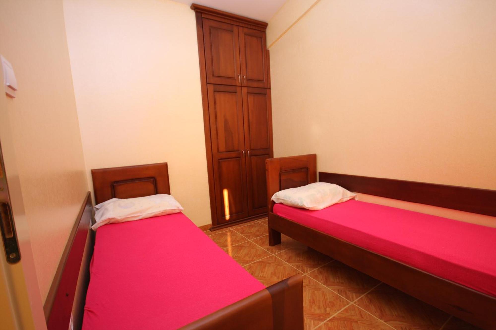 Apartments Nensy Бар Экстерьер фото