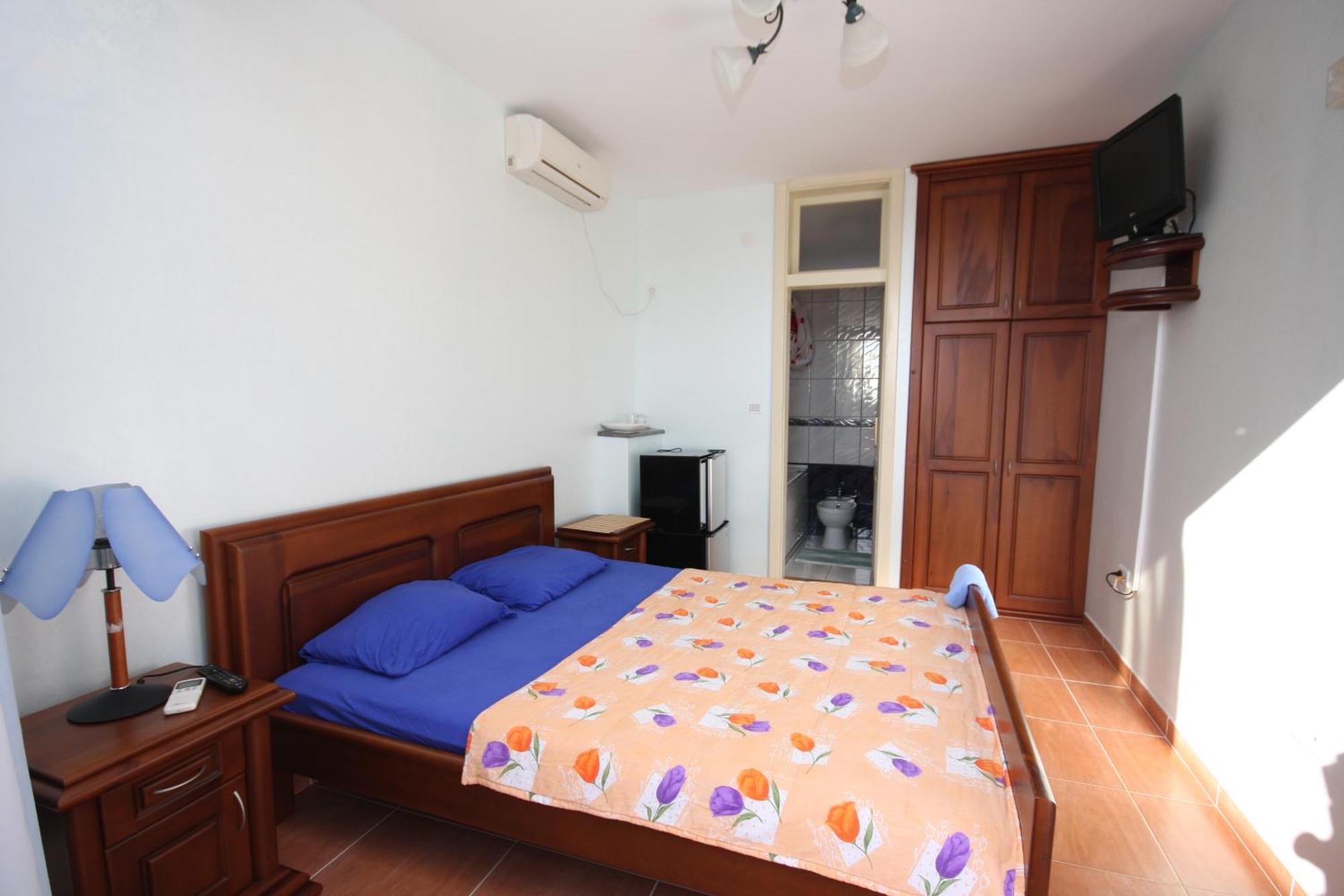 Apartments Nensy Бар Экстерьер фото