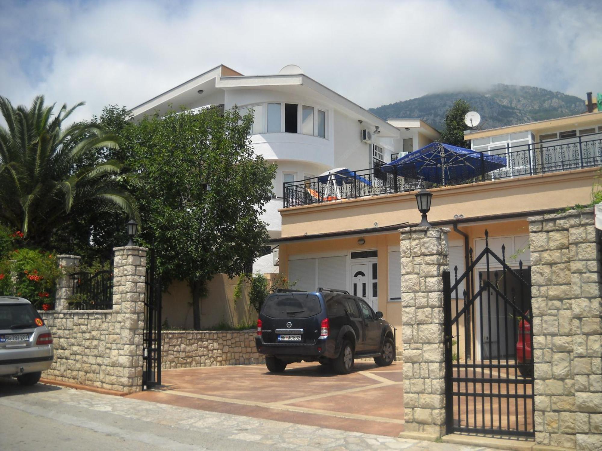 Apartments Nensy Бар Экстерьер фото