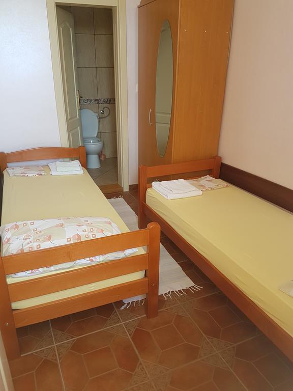 Apartments Nensy Бар Экстерьер фото